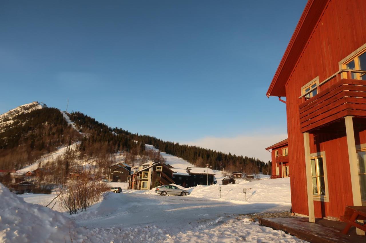 Funäsdalsporten Röda Husen Funäsdalen Exteriör bild